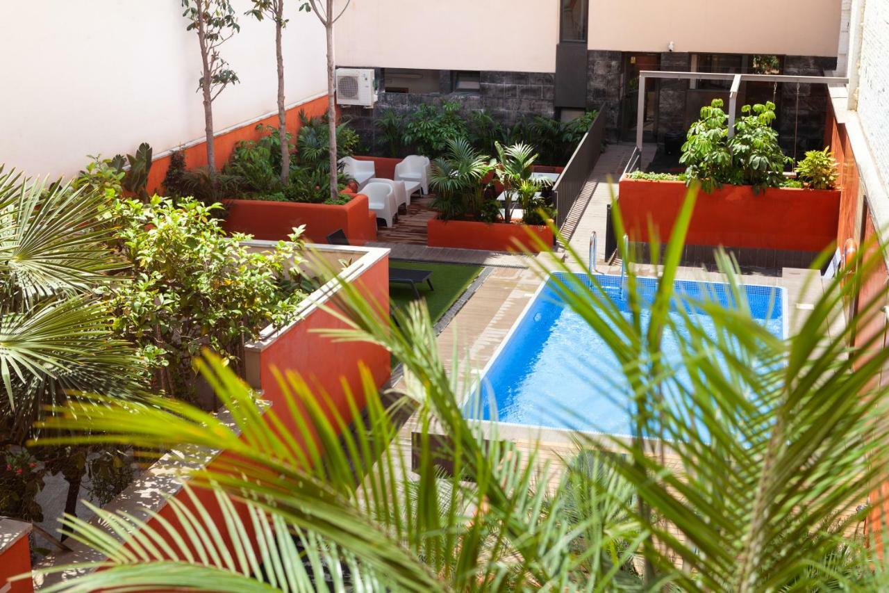 דירות ברצלונה Enjoybcn Patio De Gala מראה חיצוני תמונה